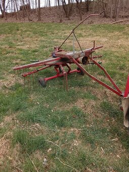 Nahrnovač sena za traktor - 2