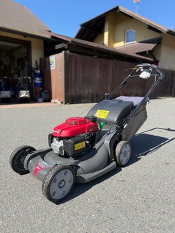 Motorová sekačka HRX537 VK - 2