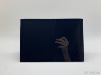 Microsoft Surface Pro 7 / i5-1035G4 / 8GB / 256GB / stříbrný - 2