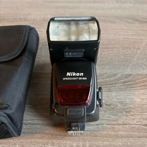 Nikon SpeedLight SB-800 - 2