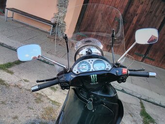 Piaggio - 2