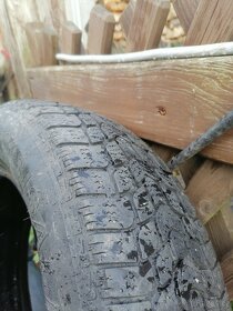 Pneu 165/70 R 14 - 2