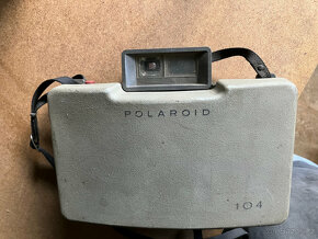 Historický fotoaparát POLAROID 104 - 2