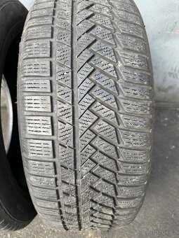 Continental Winter Contact. 235/55/18. - 2