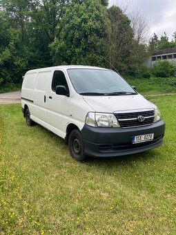 Toyota Hiace - 2