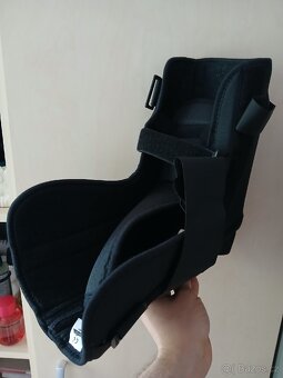 Handicap 065C - rigidní fixace hlezna - 2