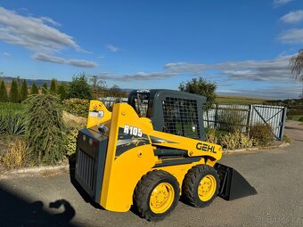 Smykovy nakladc GEHL R105 2022 1900 kg - 2