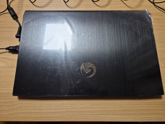 Herní MSI Bravo A17 A4DDR 16GB AMD 8jádro 4800H,5500M,120Hz - 2