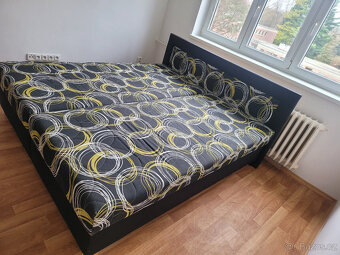 Manželská s úložným prostorem 205 x 183 - 2