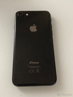 Prodám iPhone 8 v pěkném stavu v záruce - 2