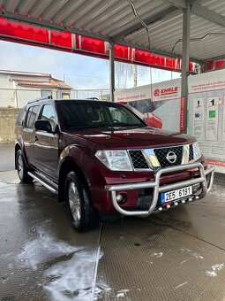 Nissan Pathfinder 2.5DCI 4x4 2007 - 2