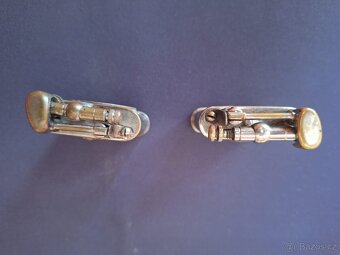 2x zapalovač se stříbrnou mincí - 2