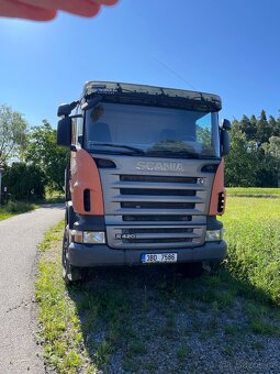 VRTNÁ SOUPRAVA (STUDNY,TEP. ČERPADLA) - 2