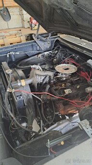 Dodge ramcharger 1986 4x4, automat, funkcni - 2