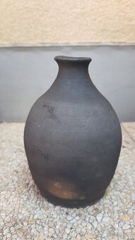 Stará hliněná váza 13cm - 2
