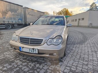Mercedes Benz 2,2Cdi - 2