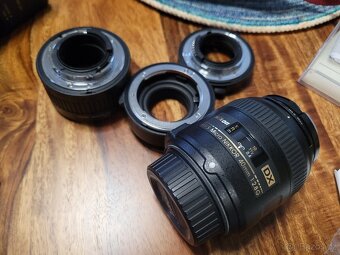 Fotoaparát Nikon D3300 + dva objektivy a příslušenství - 2