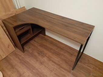 Psací / pracovní / studentský / výtvarný / umělecký stůl - 2