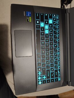 Herní notebook msi thin, i5, RTX 2050, 16 rám, 512 ssd - 2