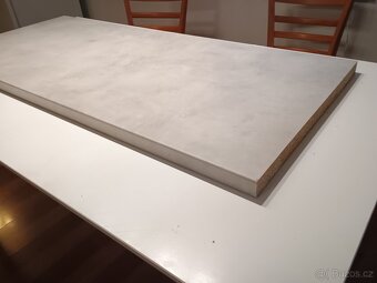 Pracovní deska 137x60x3,5cm - 2