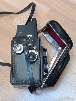 Fotoaparát Yashica -D plus expozimetr. - 2