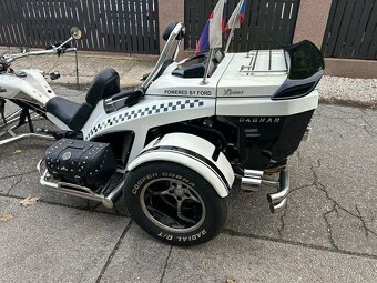 Boom Mustang ST1 - 2