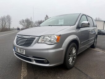 Chrysler Town Country 3,6 LPG DVD Limit 2014 - 2