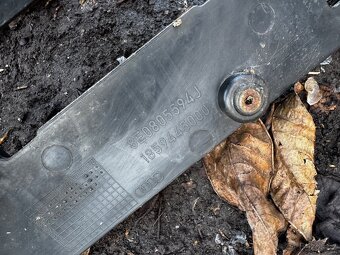 Audi A4 A5 - chladičová stěna - 2