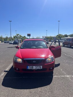 Kia Cerato 2.0i 105kw - 2