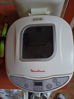 Pekárna Moulinex - 2