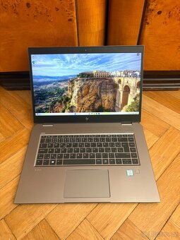 Laptop HP ZBook Studio G5 - 2