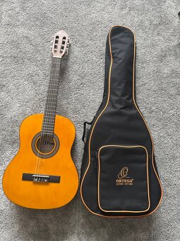 Prodám 3/4 klasickou kytaru Blond CL-34 NA + obal Ortega - 2