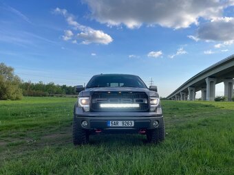 Ford F150 F-150 5.0, rok staré LPG - 2