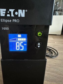 Záložní zdroj Eaton Ellipse PRO 1600 USB - 2