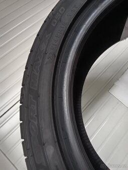 Dunlop 235/45 R18 - 2