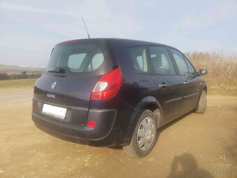 Renault Grand Scenic 2,0i - 2