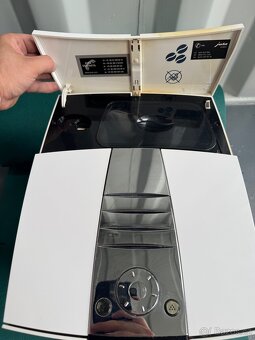 Kávovar Jura Impressa J5 - Pianowhite - 2