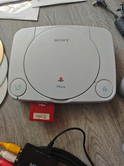 Playstation 1 Slim - 2