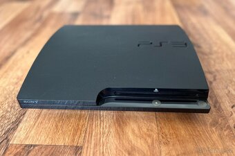 Sony Playstation 3 Slim (CECH-2504B) 320 GB černá - 2