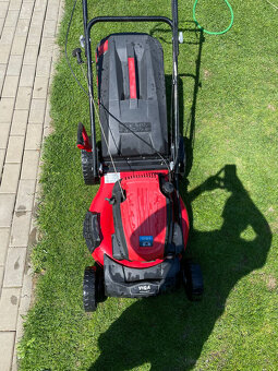 Benzínová sekačka VeGa 51 HWXV s pojezdem - 2