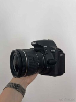 Nikon D5600 + Nikon 18-35mm f/3.5-5.6 a Nikon 35mm f/1.8 - 2