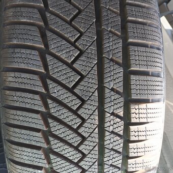 Audi a6 r19 zimní 8mm 245/45 r19 - 2