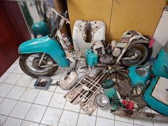 Skútr Tatran 125 - 2