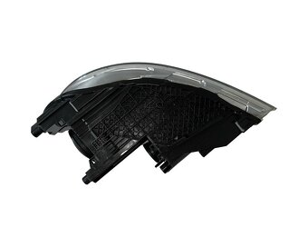 Pravý halogen 1Z1941016F Škoda Octavia 2 FL r.v. 2012 - 2