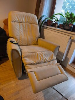 Masážní křeslo - 2