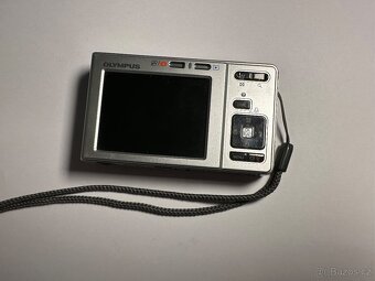 Olympus Fe-20 - 2