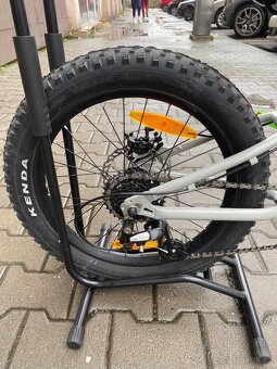 GIANT STP 20 - 2