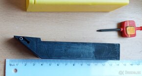 Soustružnický nůž SVJBL 2020 K11 značky SANDVIK - 2