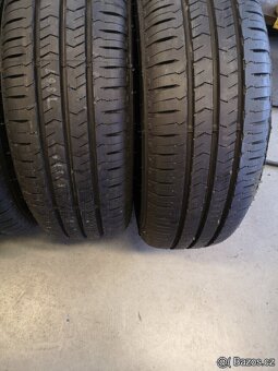 225/70 r15C 225/70/15C - 2