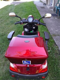 ELEKTRICKÝ ČTYŘKOLOVÝ VOZÍK - 2